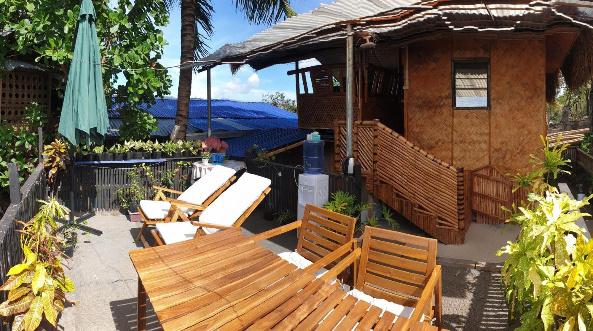 Charming Seaview With Ac, Kitchen, Downtown *